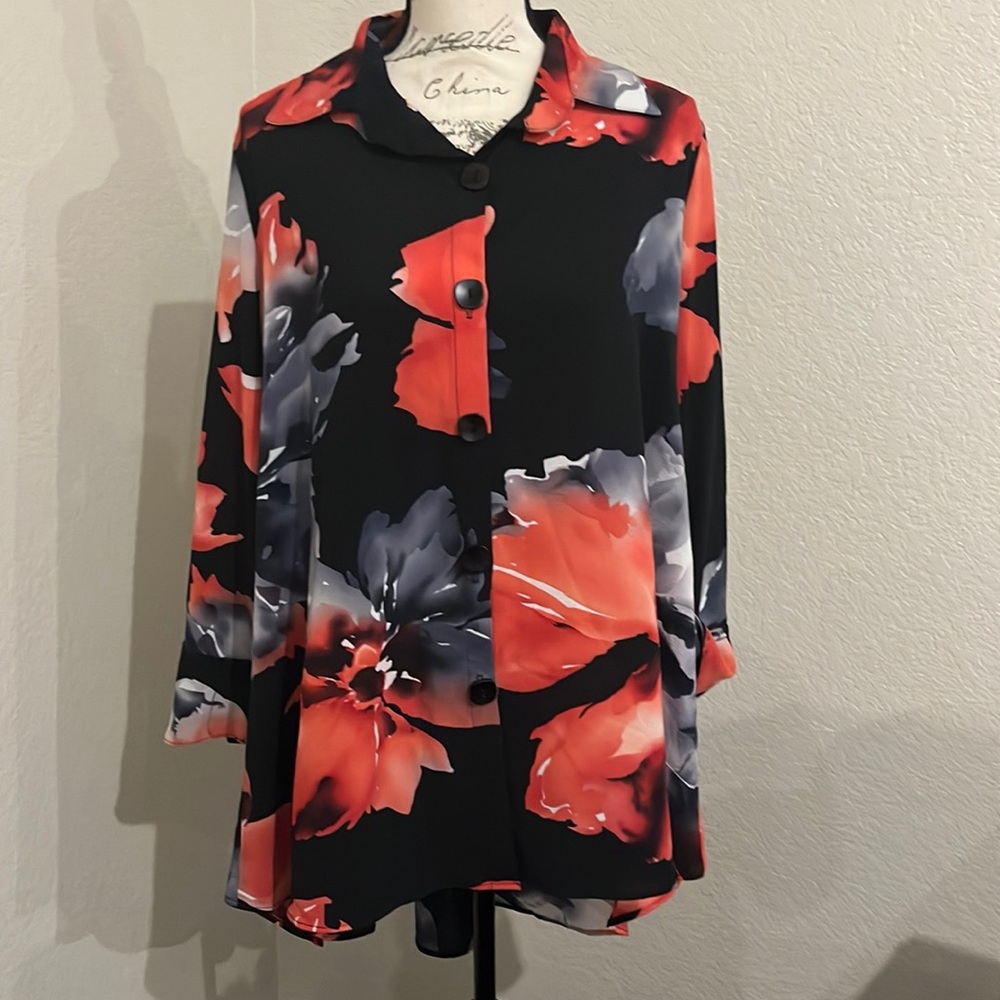 Floral top